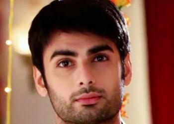 varun kapoor profile picture