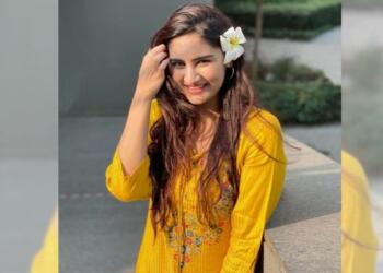 Vedika Bhandari in yellow kurti