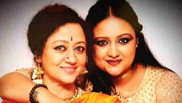 Vinaya_Prasad_with her daughter
