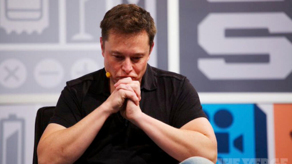 Musk dumping Tesla shares