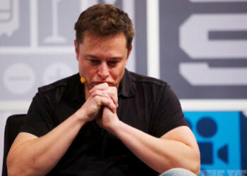 Musk dumping Tesla shares
