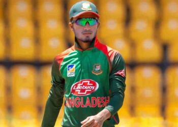 Afif Hossain hitting six