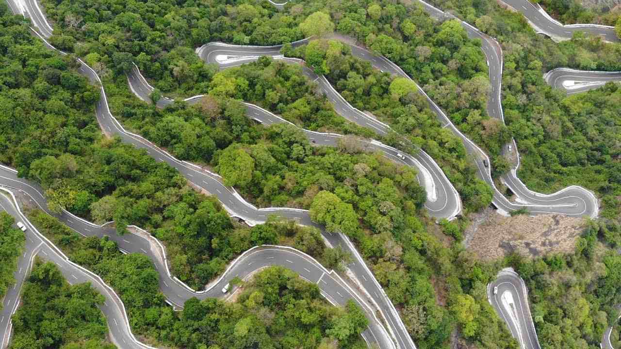 Anaimalai Hills roads