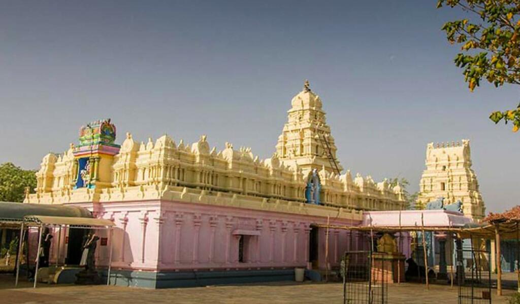 Kaleshwaram Temple complex