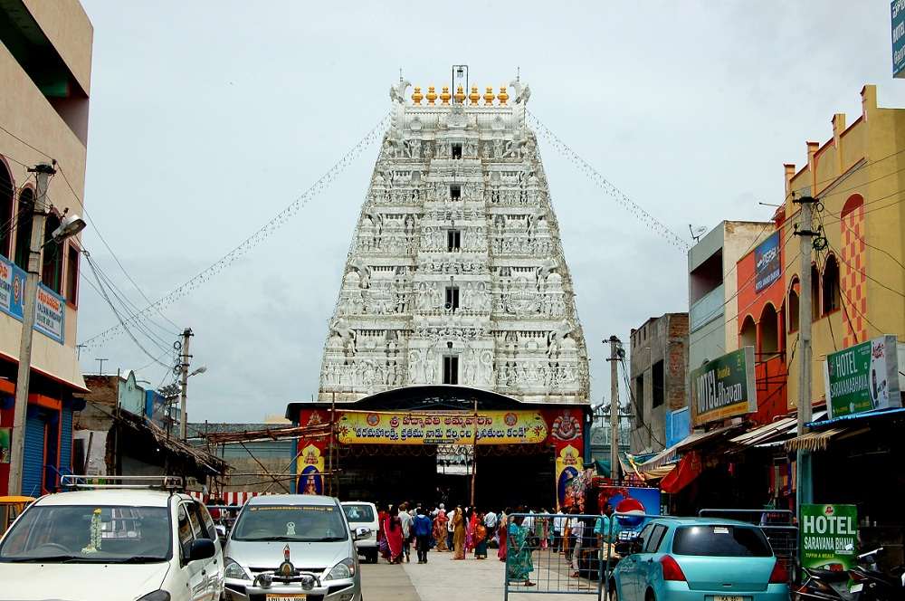 Sri Padmavathi Ammavari Temple complex entrance 
