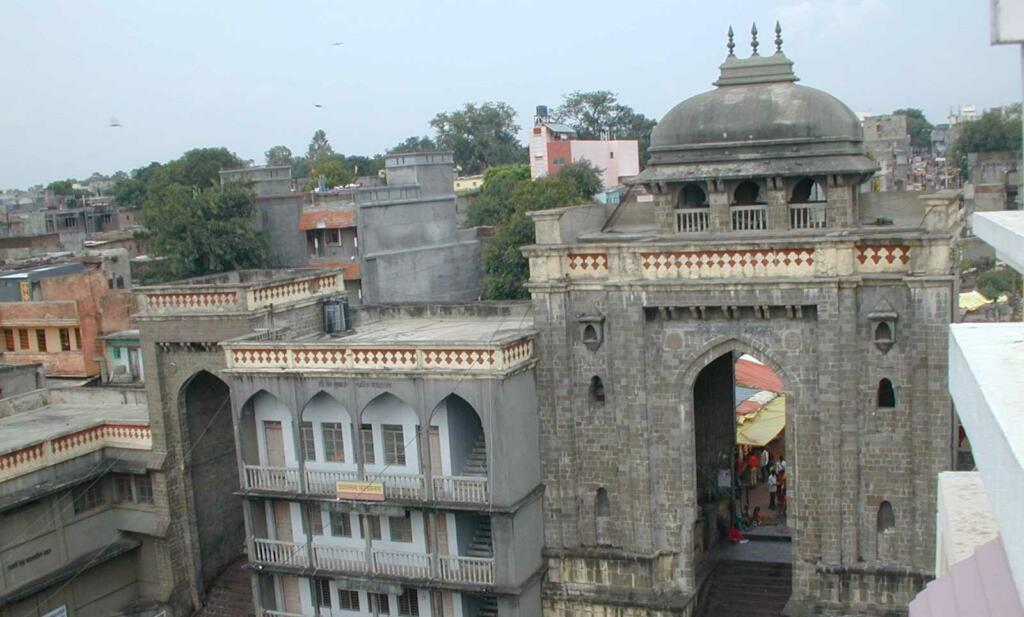 Tuljapur Tulja Bhavani Temple entrance