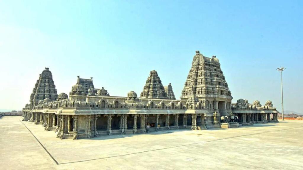 Yadagirigutta Temple complex