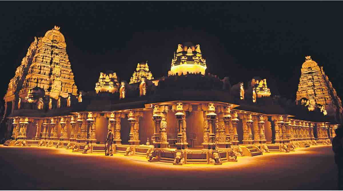Yadagirigutta Temple lighting 