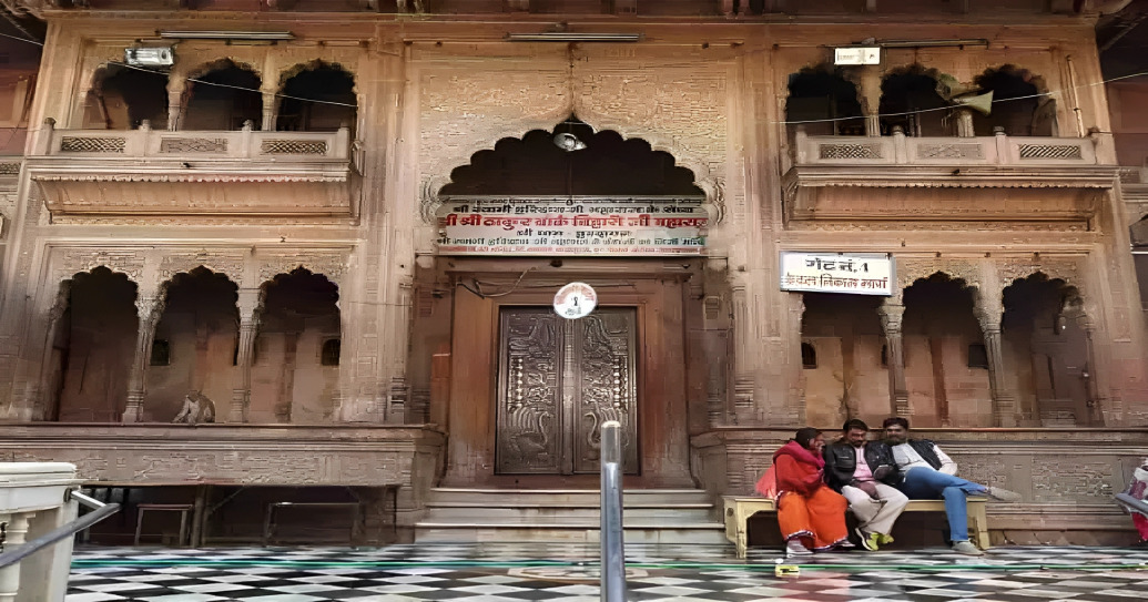 Banke Bihari Temple entry gate 