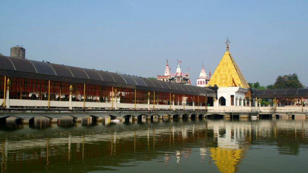 Devi Talab Mandir Jalandhar, Timings, Travel Guide & How to reach