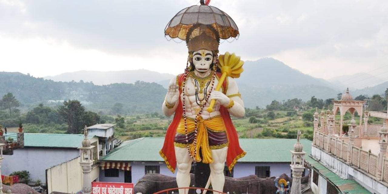 Hanuman Garhi Mandir Statue