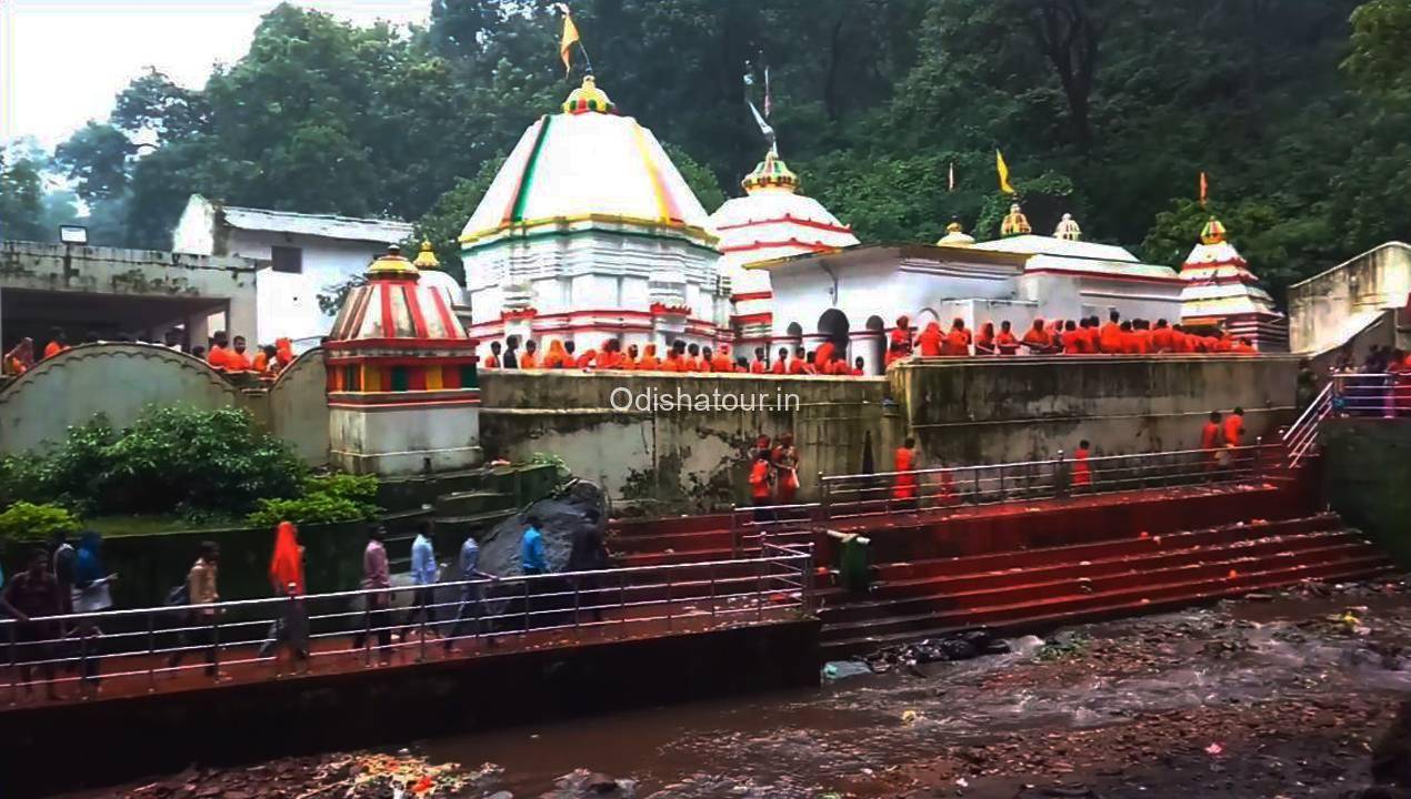 Harishankar Temple river 