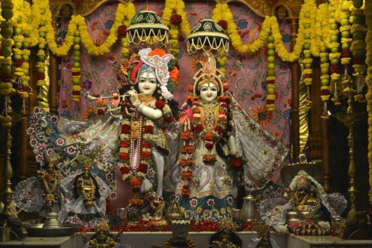 ISKCON Temple Bangalore, Timings, Travel Guide, and History