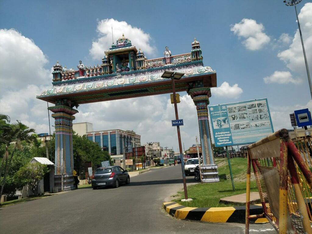 Melmaruvathur Temple entrance