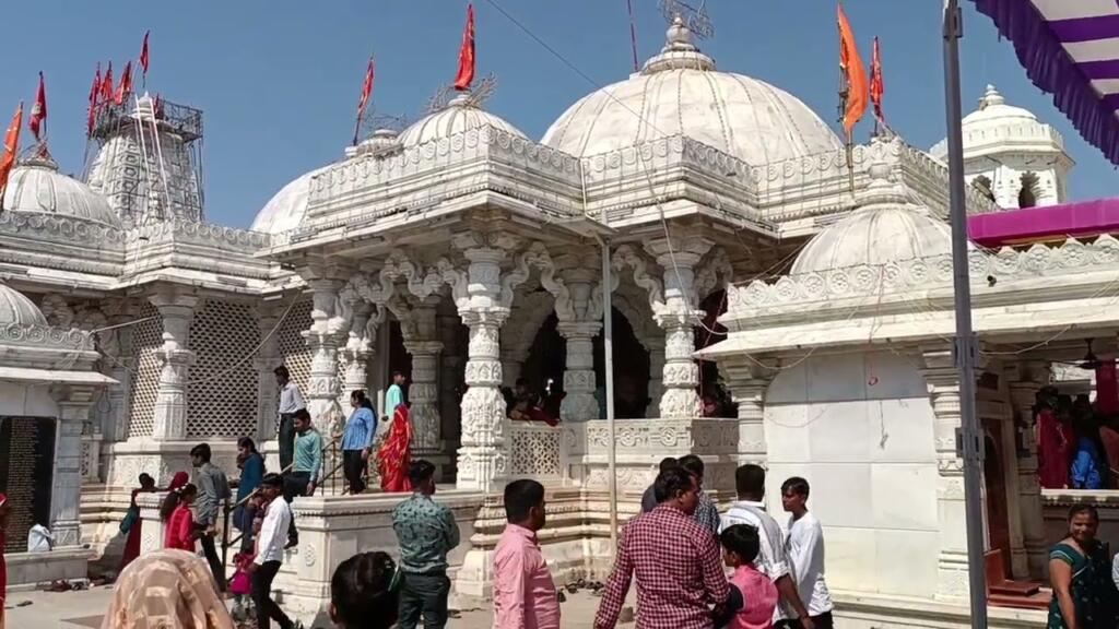 Bahucharaji Mandir Mehsana complex