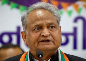 Gehlot’s Police crosses border to kill the unborn child of Gau Rakshak