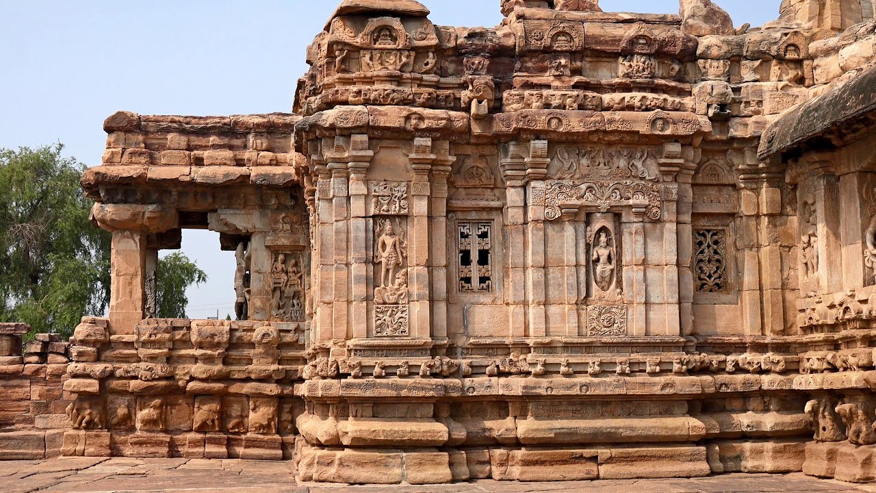 Gufa Wala Mandir Karnataka Building 