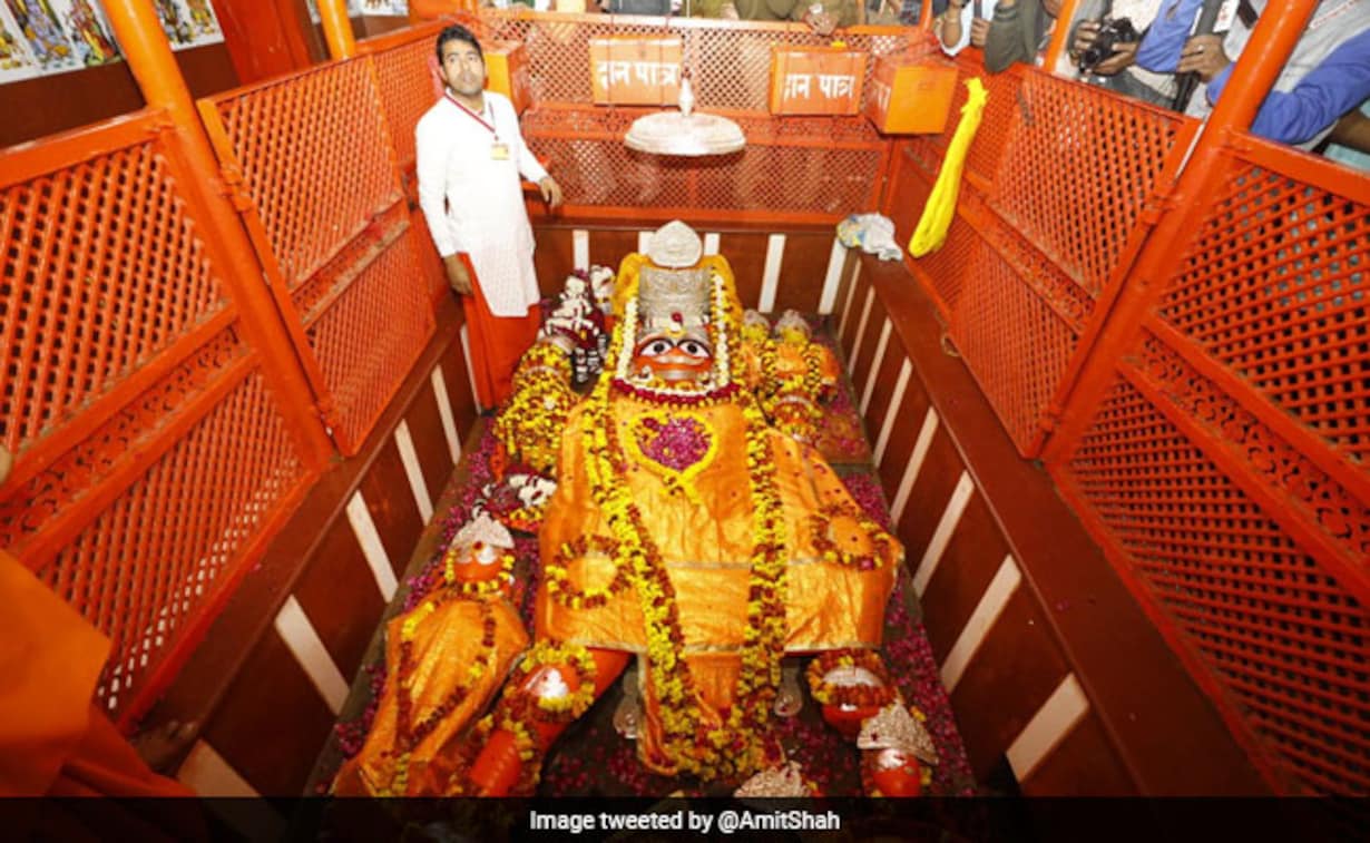 Shree Hanuman Mandir Prayagraj IDOL lete hue Hanuman ji