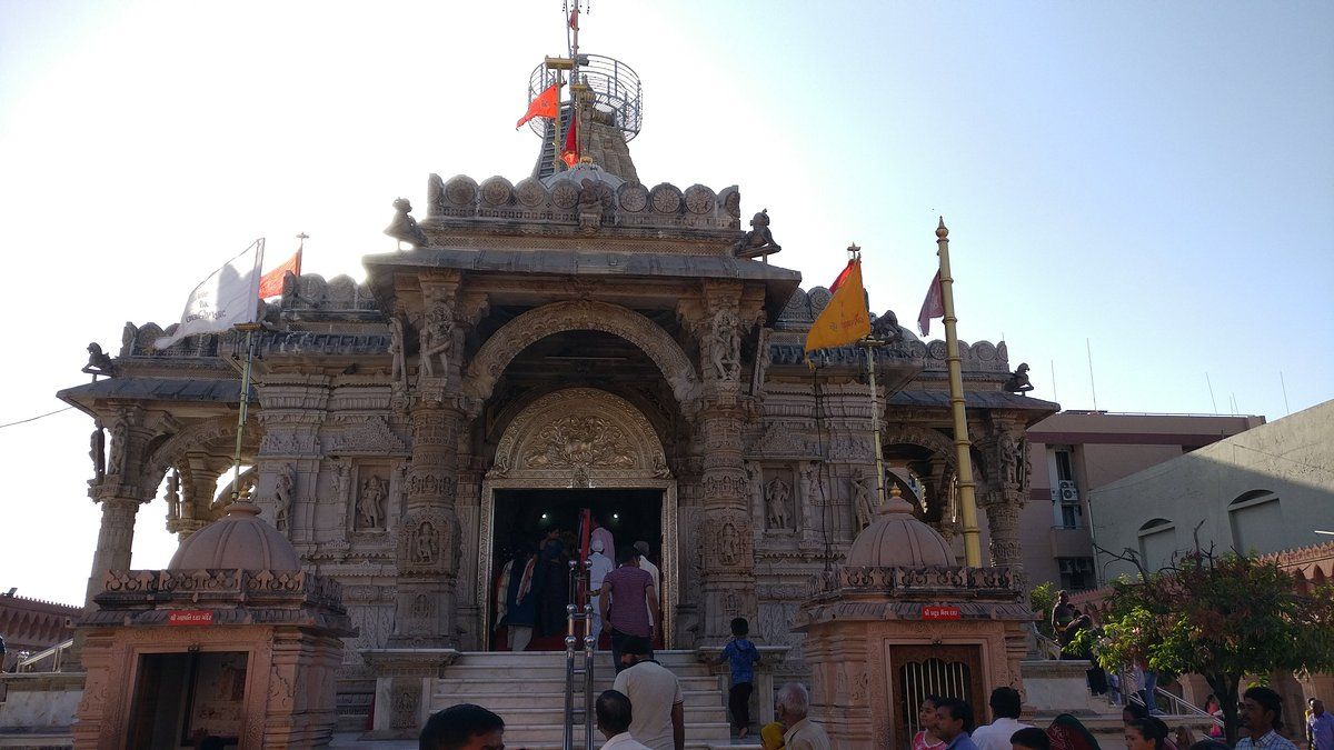 Umiya Mata Mandir entry gate 