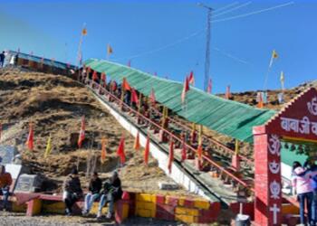 Baba Mandir Gangtok entry