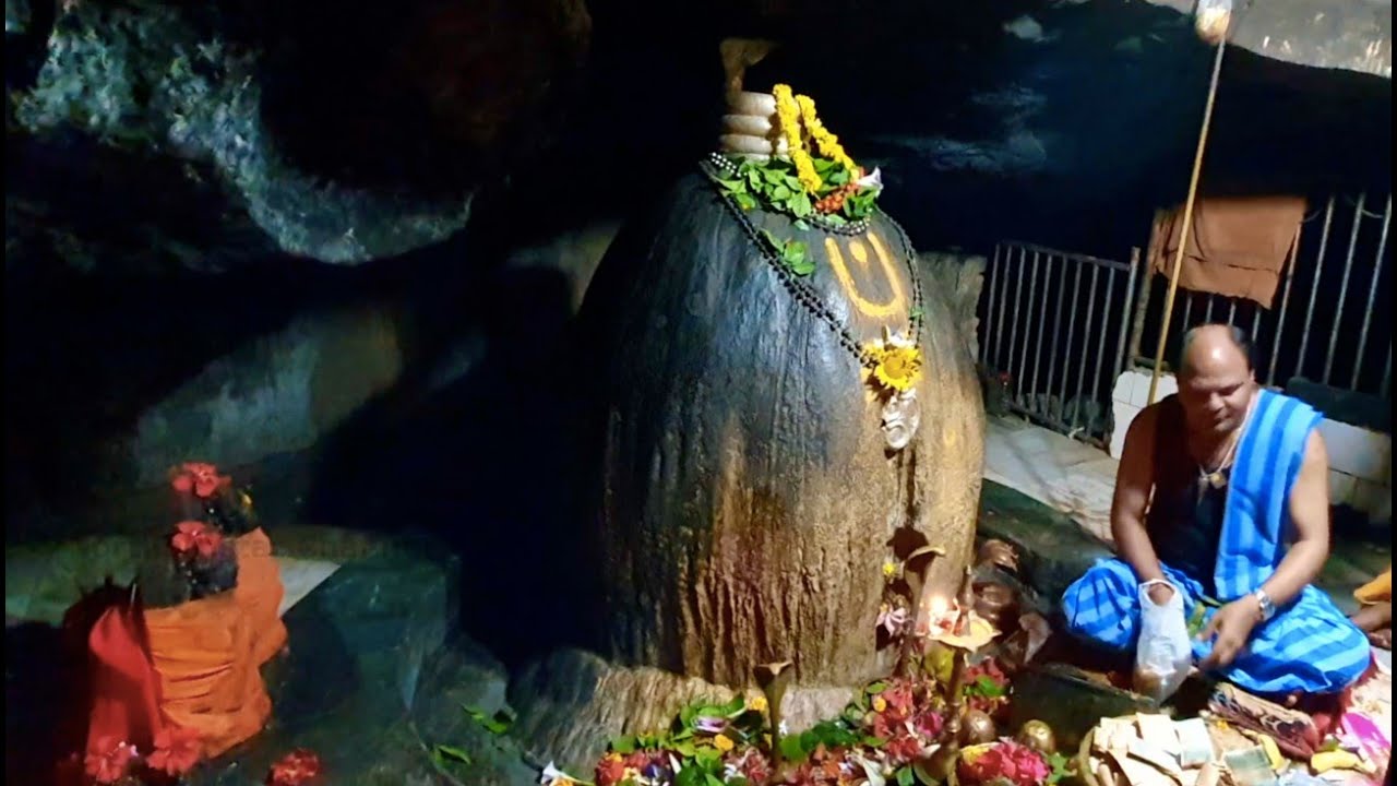 Gupteshwar Mahadev Mandir Koraput Shivalingam