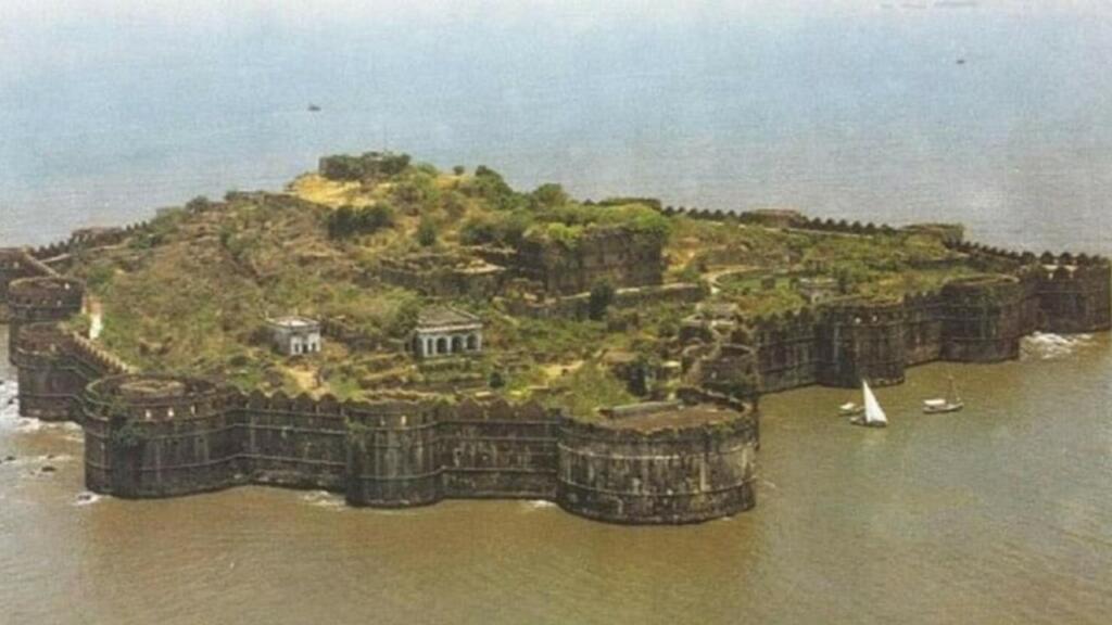 Murud Janjira Fort History