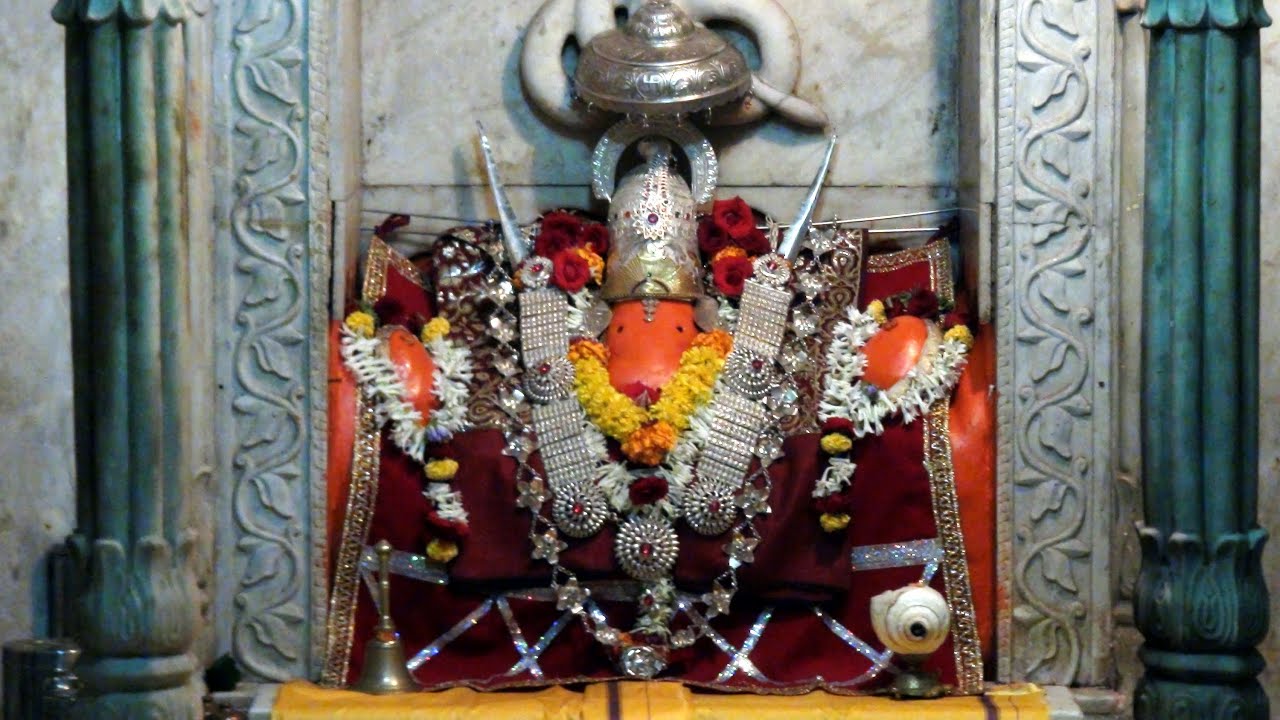 Morya Gosavi Mandir Morgaon darshan