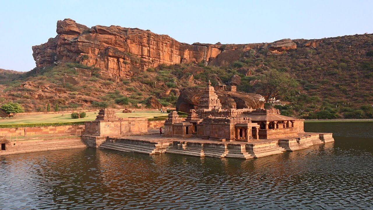 Bagalkot Badami Cave Temple complex