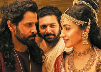 Ponniyin Selvan 2 movie review poster