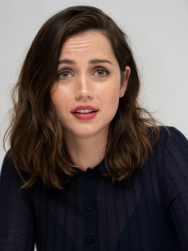 TOP 10 Must Watch Films of Hollywood Actress Ana de Armas - Tfipost.com