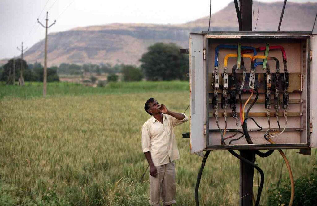 How Did the Spread of Electricity Help Farmer in Palampur