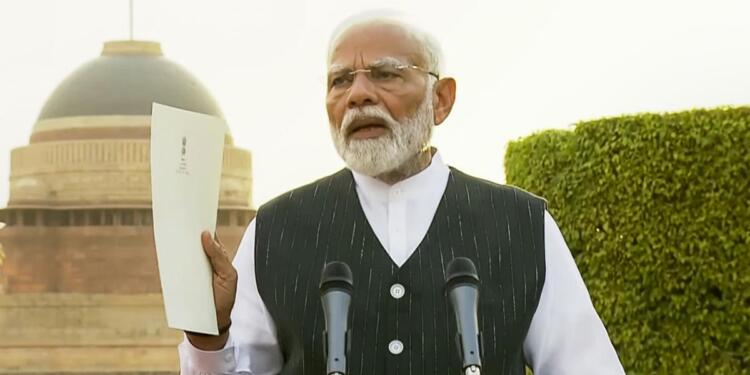 Modi, Narendra Modi, BJP, NDA, INDI, Congress, Loksabha Elections 2024, Loksabha Election Results 2024, Trending, Politics, ECI