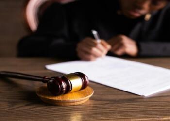 Navigating the Complexities of Personal Injury Law with the Help of Experienced Attorneys