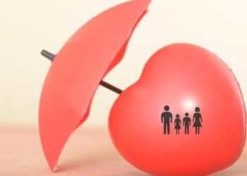 Top 8 Reasons to Invest in a Life Insurance Policy