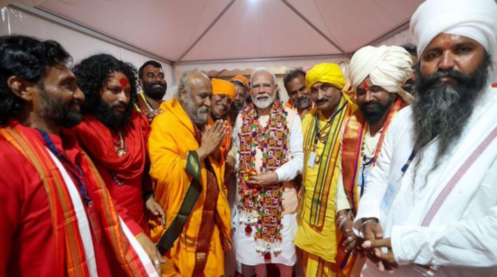 Hum Batenge toh, baatne wale mehfil sajaenge: PM Modi advances NDA’s Hindutva plank