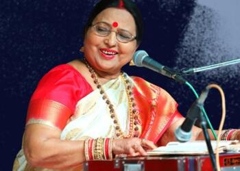 Renowned Folk Singer Sharda Sinha left on the journey to enchant Chatthi Maiya with her mesmerizing melodies 
