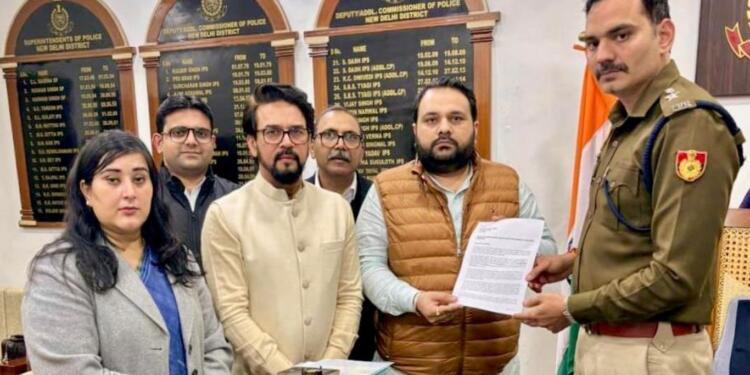Arrogant Rahul Gandhi considers himself above the law: Anurag Thakur