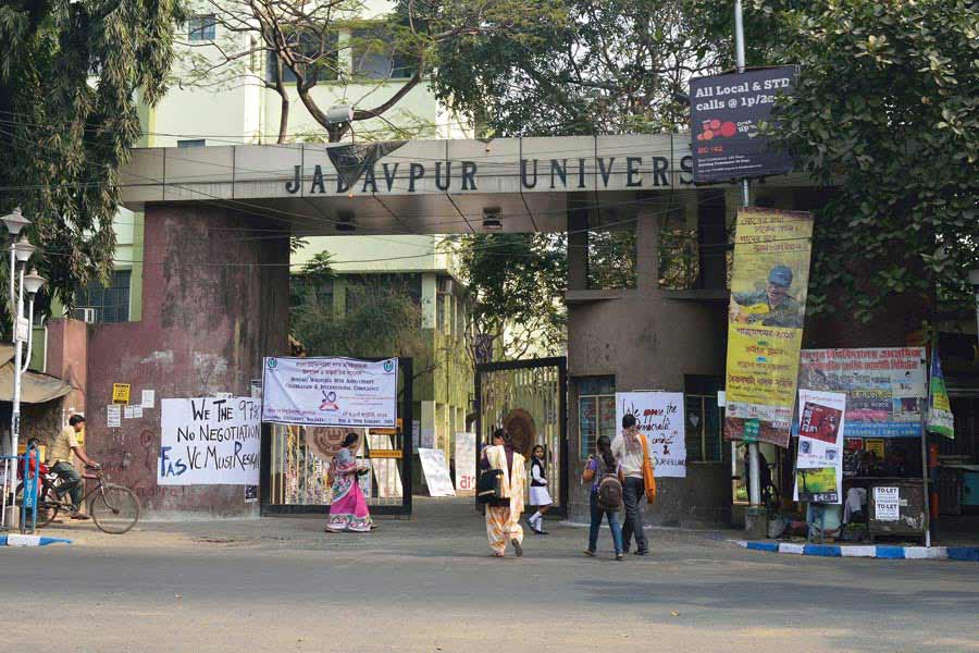 Jadavpur University