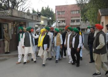 Punjab Farmer Leaders Arrested in Midnight Raids after Angry Bhagwant Mann Walks Out of Talks