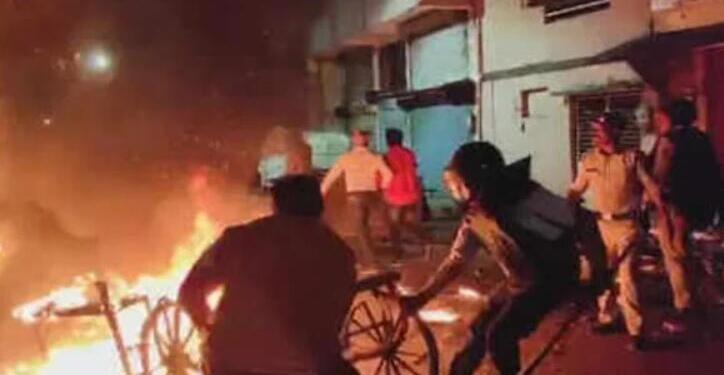 Stone Pelting, Arson Reported During India's Champions Trophy Victory Rally in Mhow