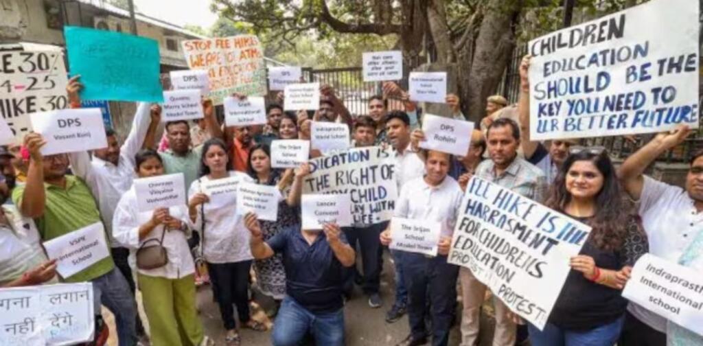 Delhi cabinet has passed a draft bill to regulate fees in private and aided schools after numerous parent complaints and protests. (Photo: PTI)