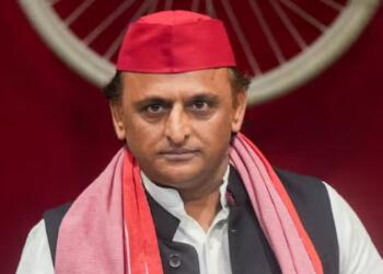 Kamra Brigade, Free Speech Champions Silent as Akhilesh Yadav Calls for Boycott of Dainik Jagran, News24
