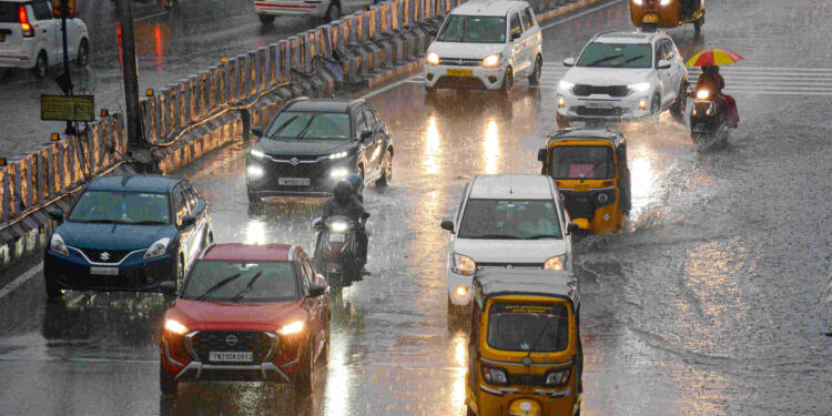 Southwest Monsoon Arrives Early Over Kerala — Earliest Onset in 16 Years, Heavy Rain Alerts for Southern India