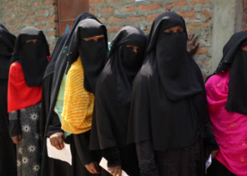 22 Pakistani Women on Long-Term Visas Have 500 Family Members