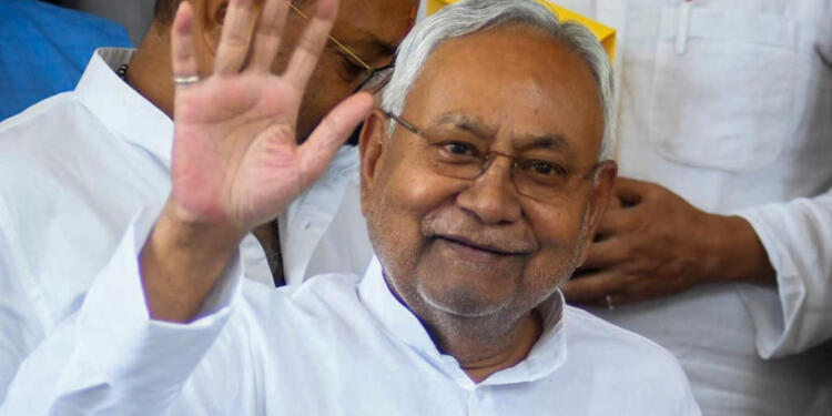 poster warfare escalates amid bihar polls