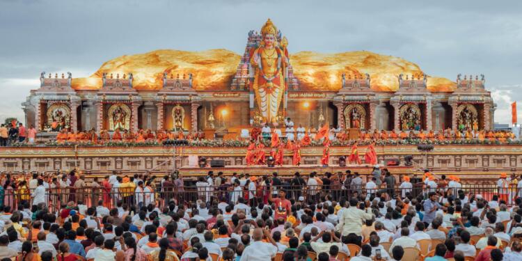 Crowd gathered at Murgan conference