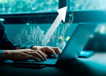 What Can the Hindustan Zinc Share Price Tell Us About Strategic Resource Investing in India
