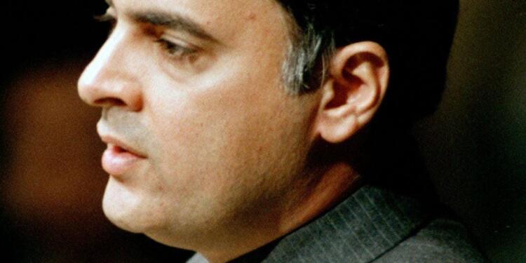 Rajiv Gandhi Buckled to U.S. Pressure in 1986 Cabinet Reshuffle