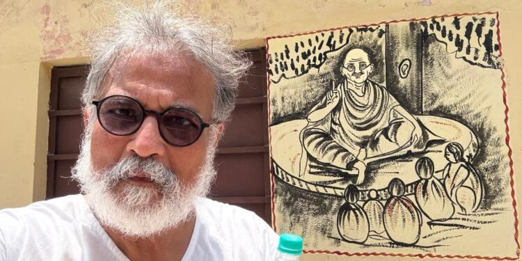 Bihar Mukhya Shuts Down Tushar Gandhi in Public