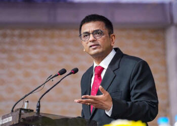 SC Registrar Requests Special Number Plate for Former CJI Chandrachud’s New Mercedes